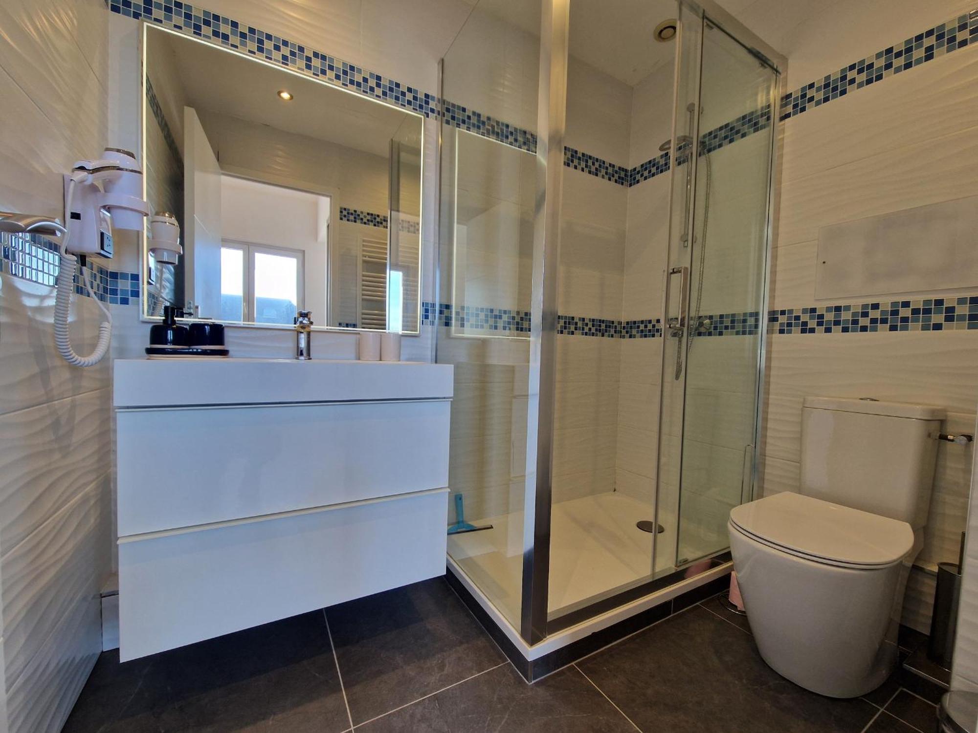 Loft 4 Pers Centre Chatelaillon-Plage, A Deux Pas De La Mer Et Du Casino, Wi-Fi Inclus - Fr-1-706-26 Bagian luar foto